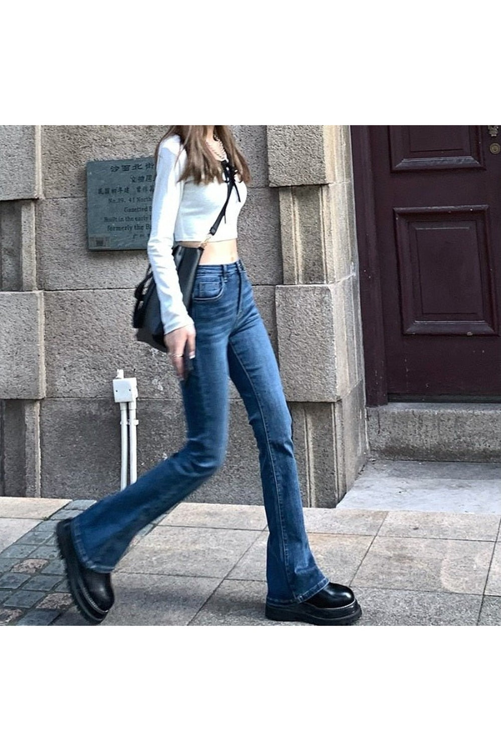 90s Style Flare Jeans