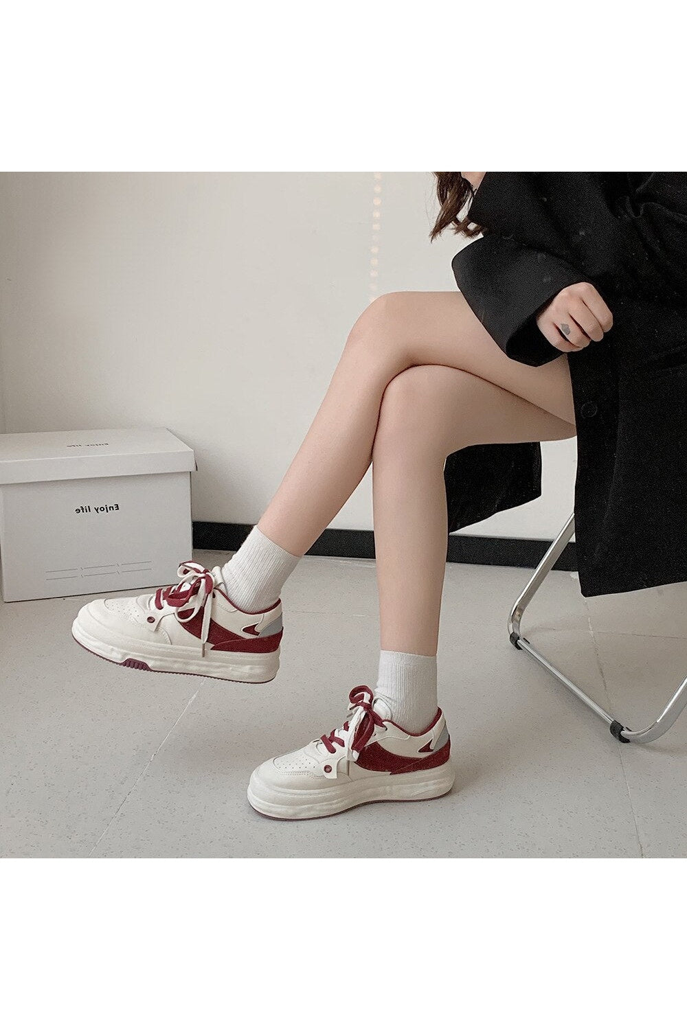 90s White Sneakers