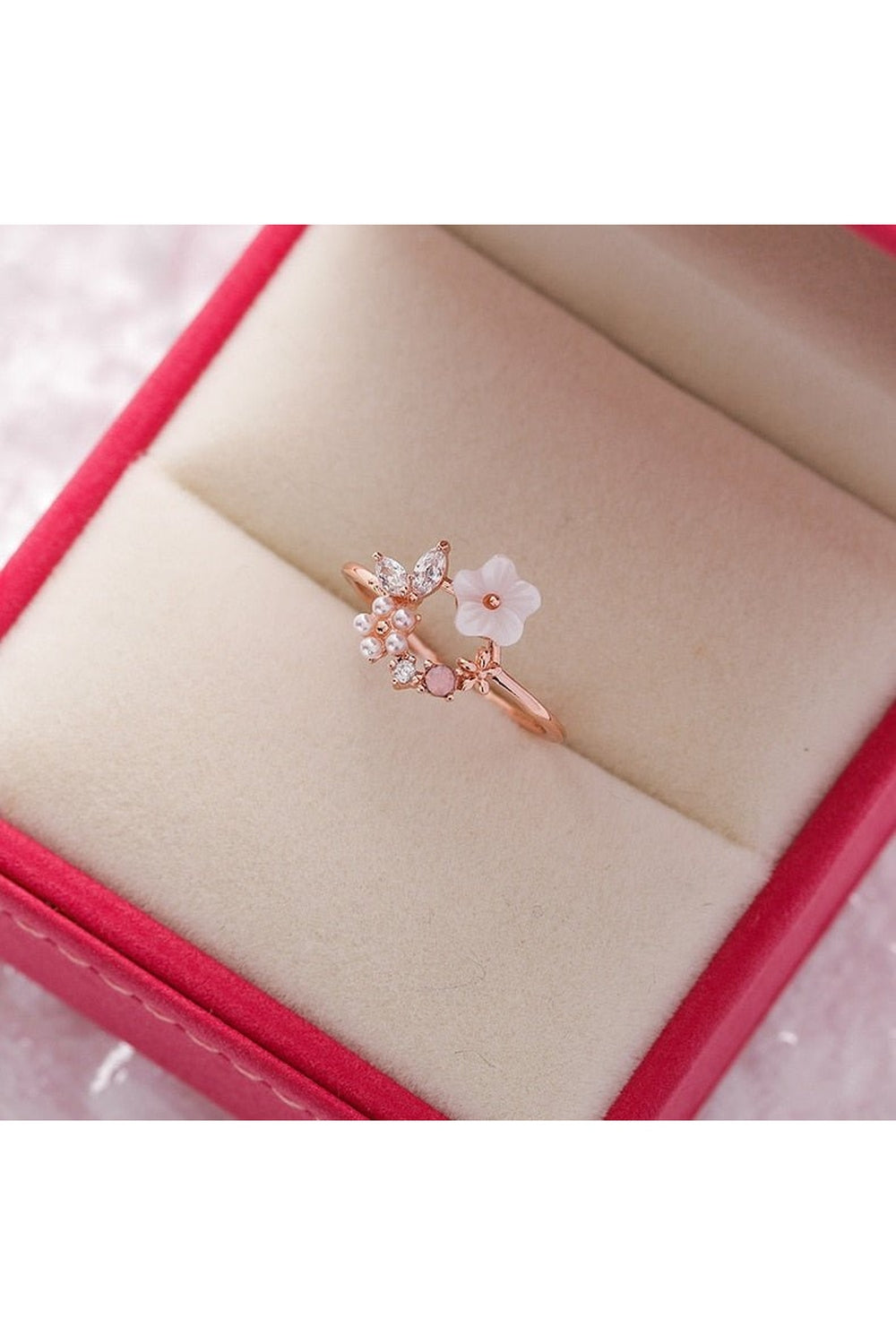 Aesthetic Crystal Flower Ring