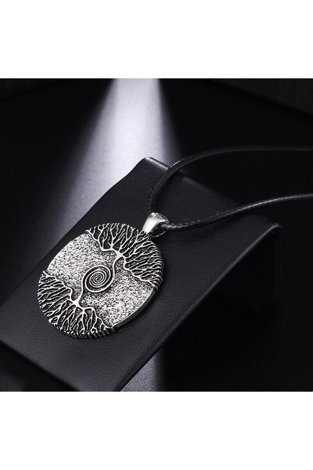 Aesthetic Stainless Steel Vikings Necklace in variant 3, bold.