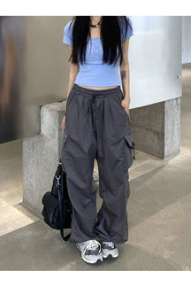 Baggy Cargo Pants in Gray, versatile and stylish.