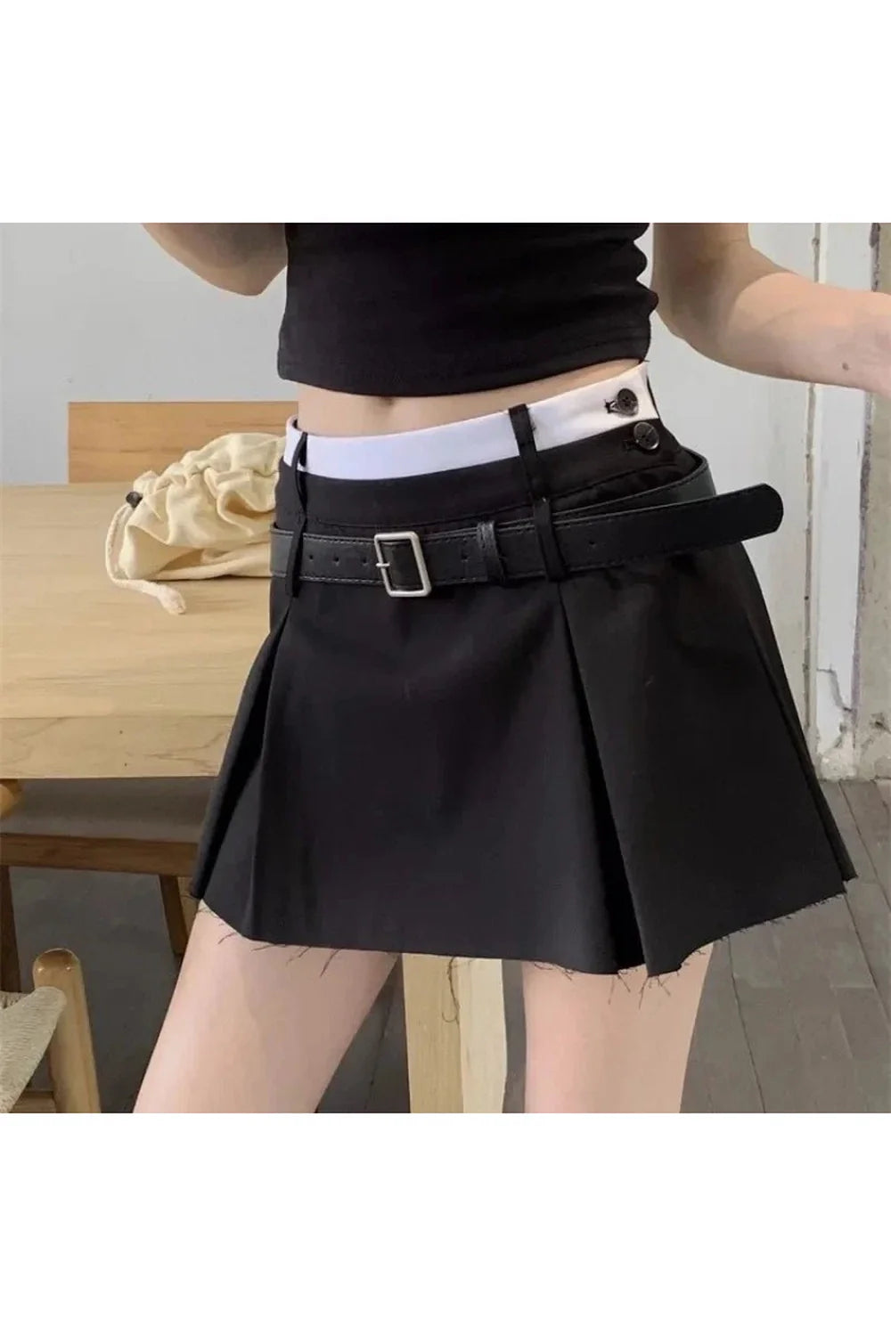 Acubi Belt Pleated Mini Skirt