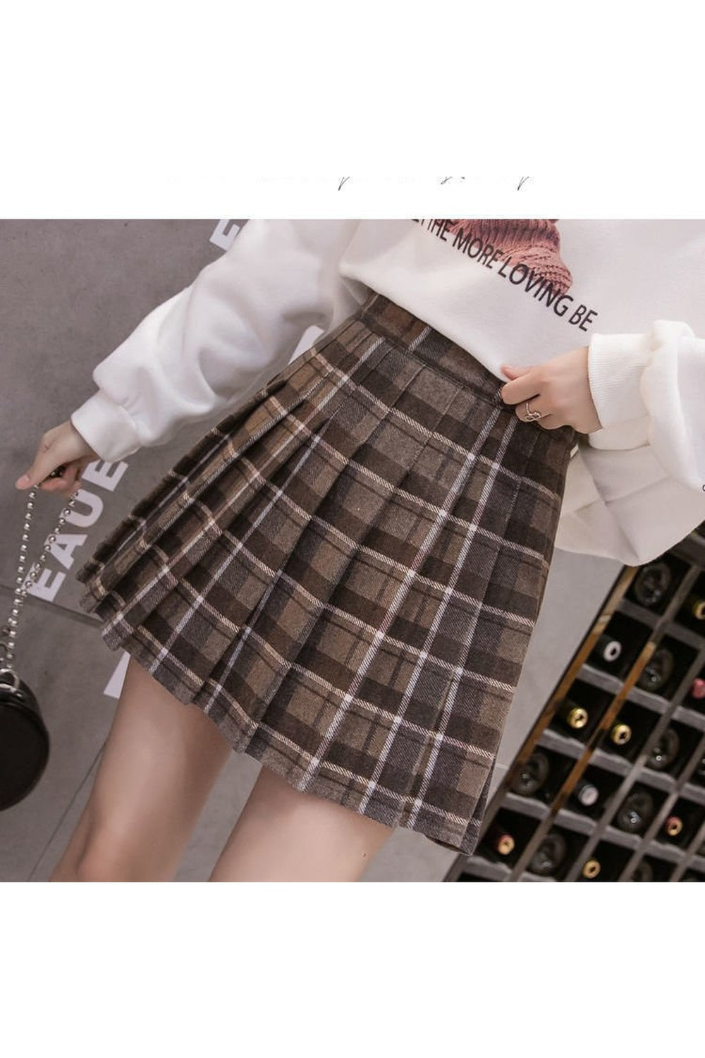 Stylish Dark Academia Autumn Skirt in Coffee Pleated.