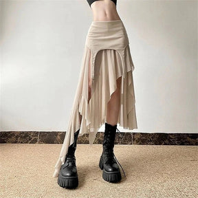 Layered khaki skirt with desert mirage vibes.