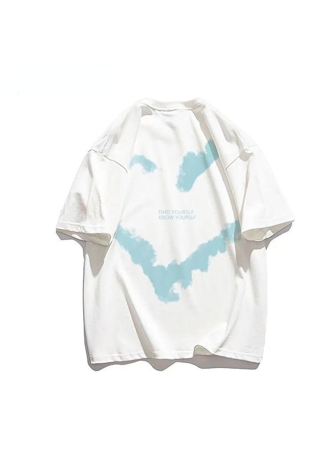 Oversize white graphic t-shirt with Dreamcore design.