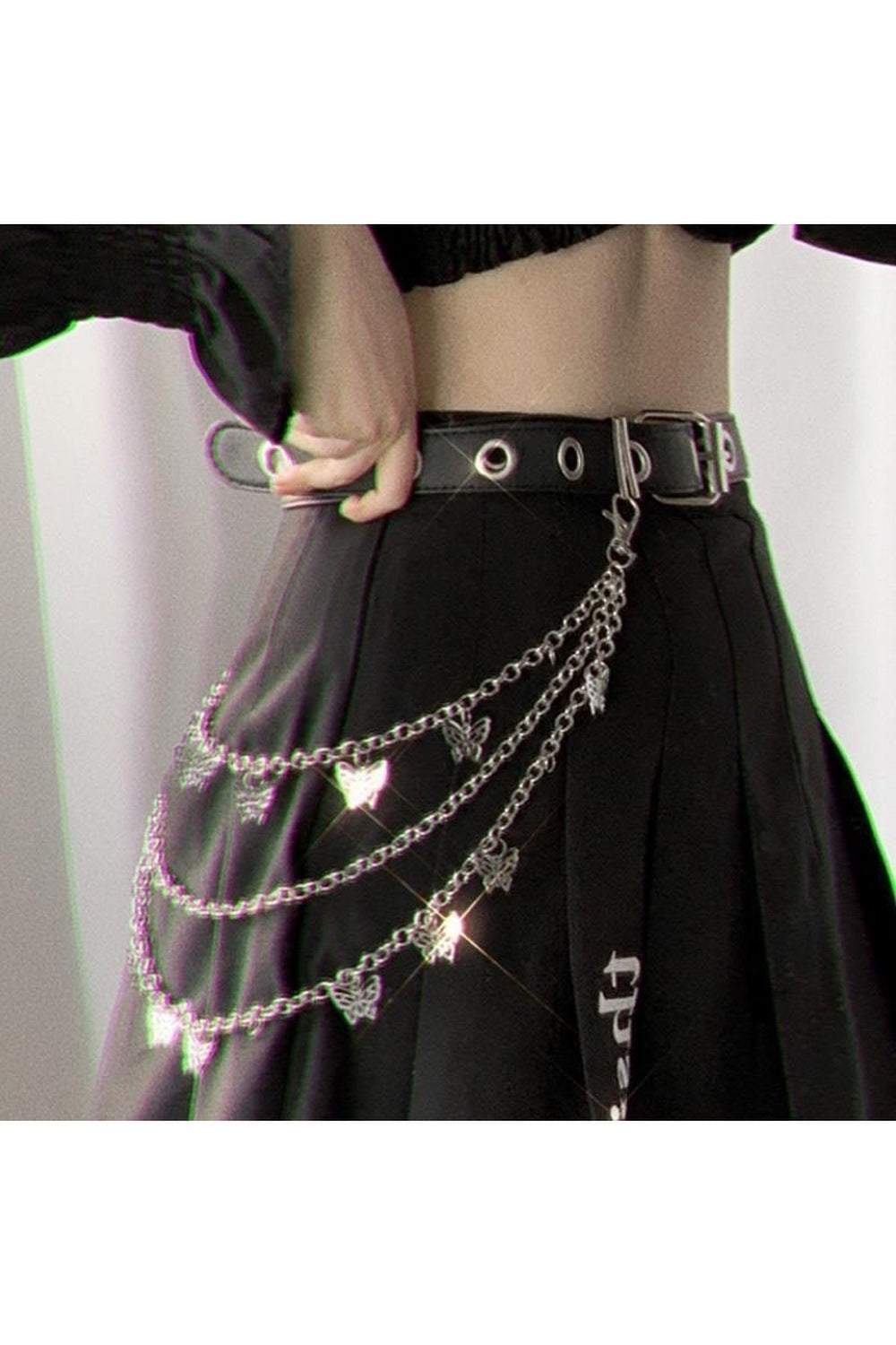 Edgy Egirl Grunge Fashion Belt, featuring chain accent.