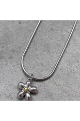 Flower Star Necklace