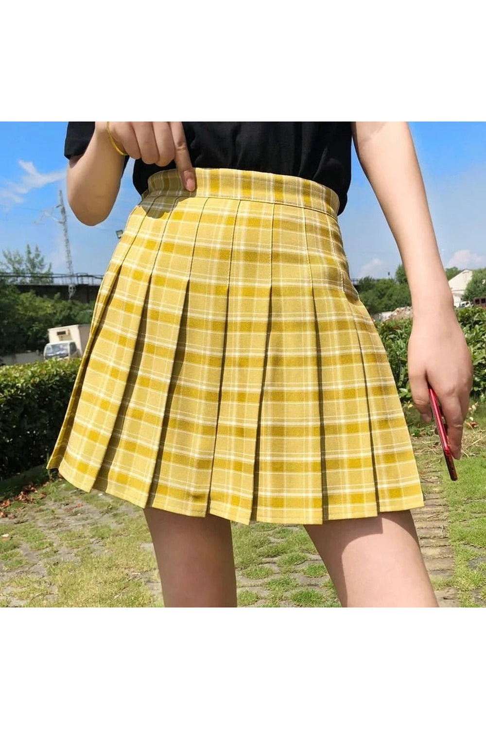 Yellow Girls Dance Mini Skirt Y2K, vibrant.