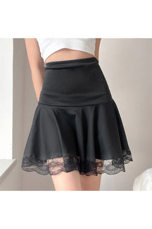 Black Goth Lace Skirt 9512: Elegant lace detailing.