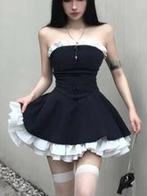 Elegant Gothic Ruffle Mini Dress in Black lace.