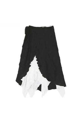 Stylish black Harajuku Y2k midi skirt.