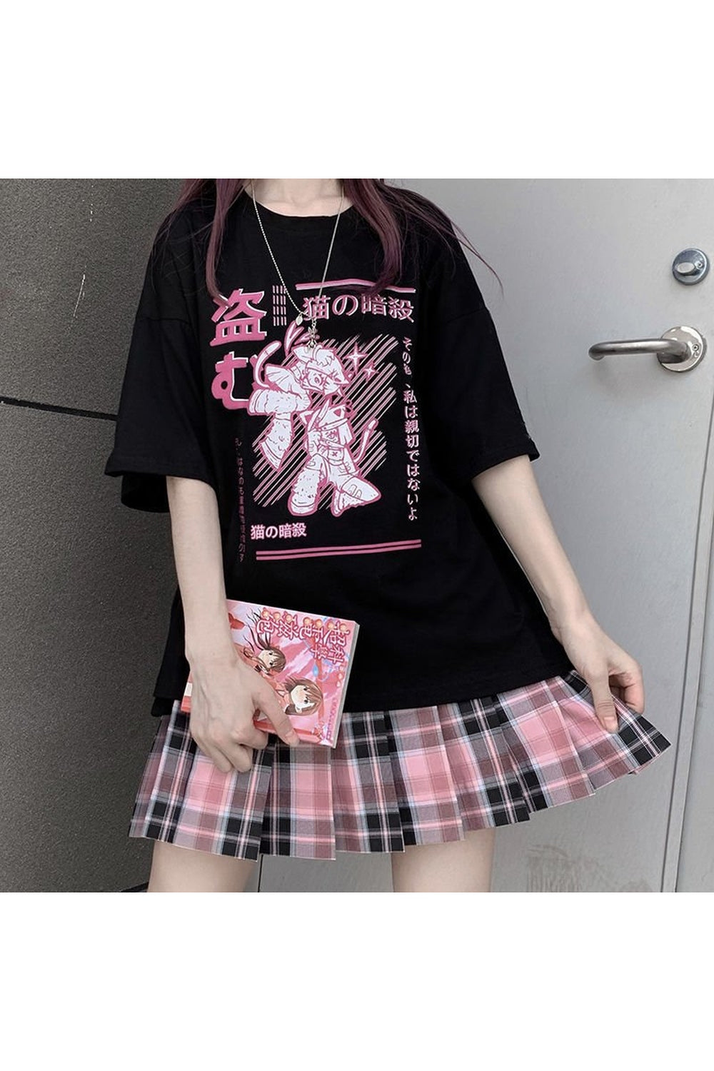 Kawaii Aesthetic printed T-shirt in Hei color variant.