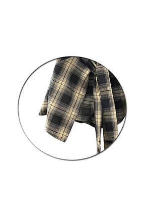 Black Korean plaid pleated skirt for fashion-forward looks.