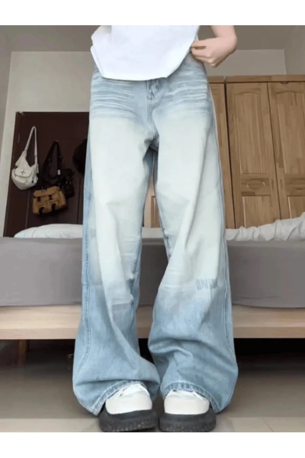 Light Wash Oversized Baggy Jeans