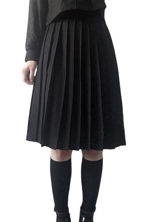 Vintage Pleated Skirts in black knee style.