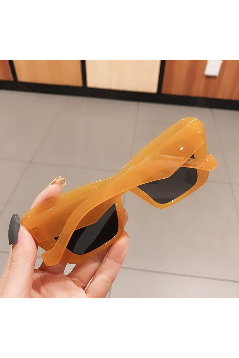 Retro Fashion Cat Eye Style Sunglasses