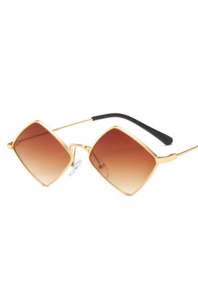 Vintage GoldTea square sunnies evoke timeless elegance.