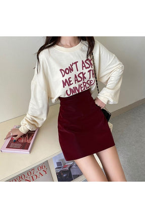 Burgundy Retro Vintage Mini Skirt exudes elegance.