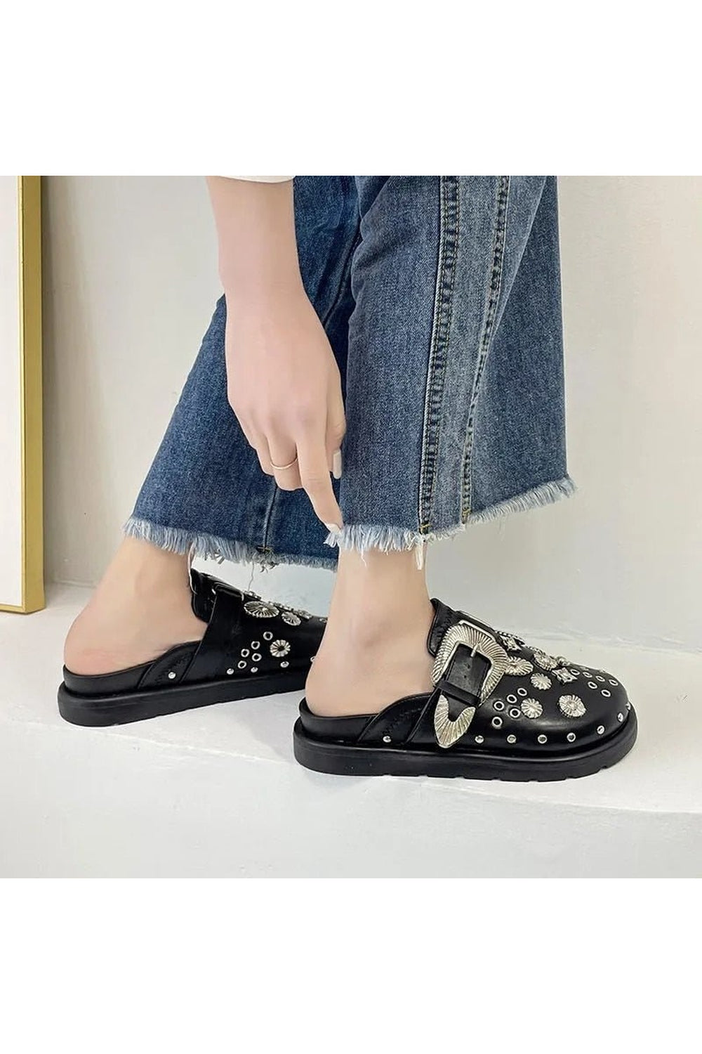 Rivets Platform Slippers