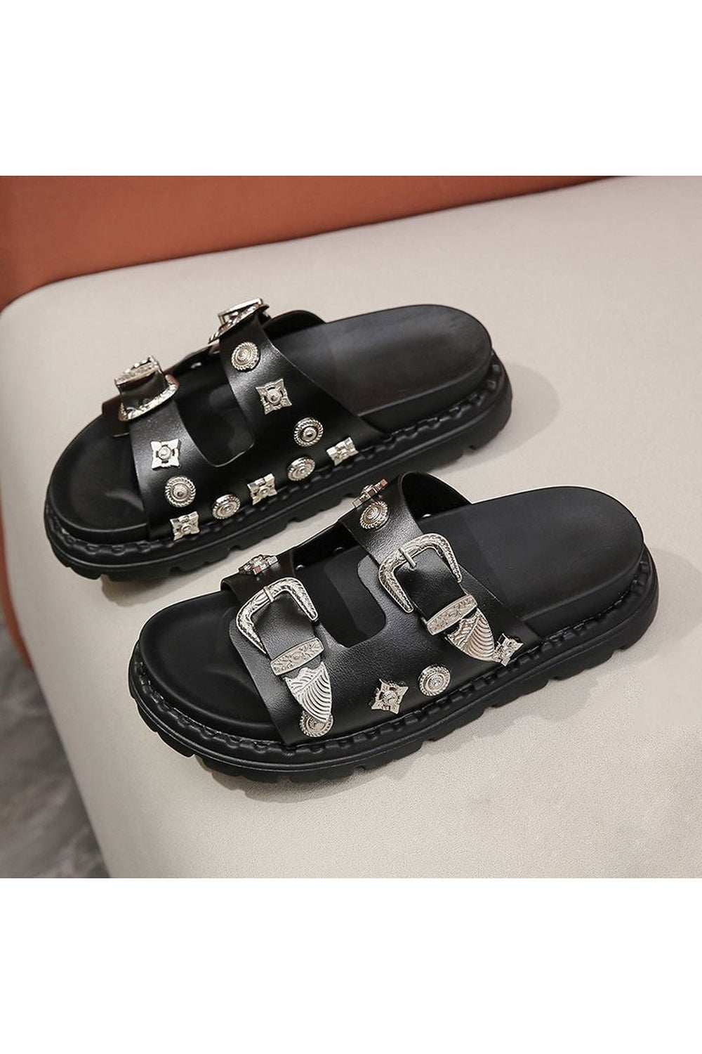 Rivets Platform Slippers