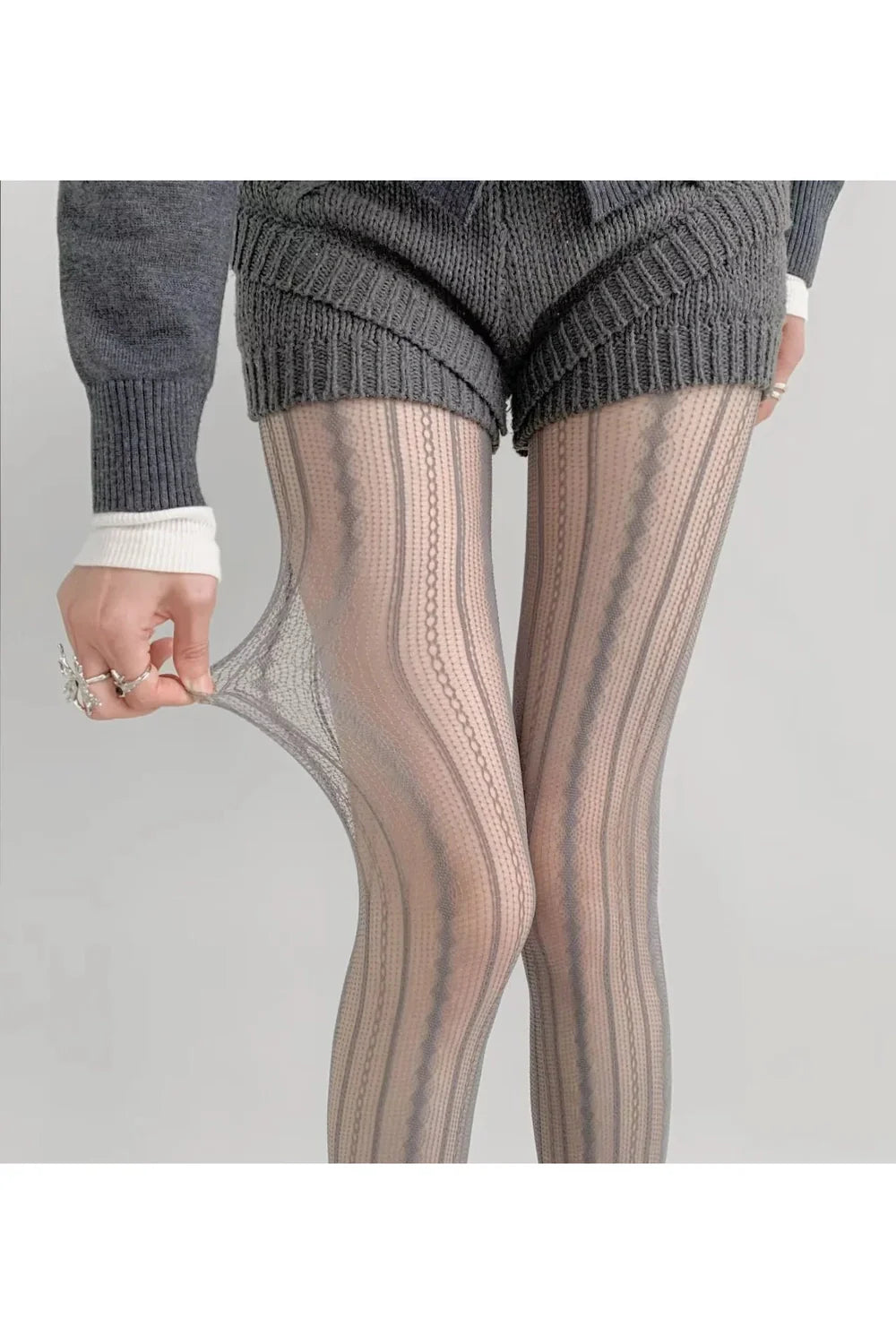 Scarlet Lace Patterned Tights