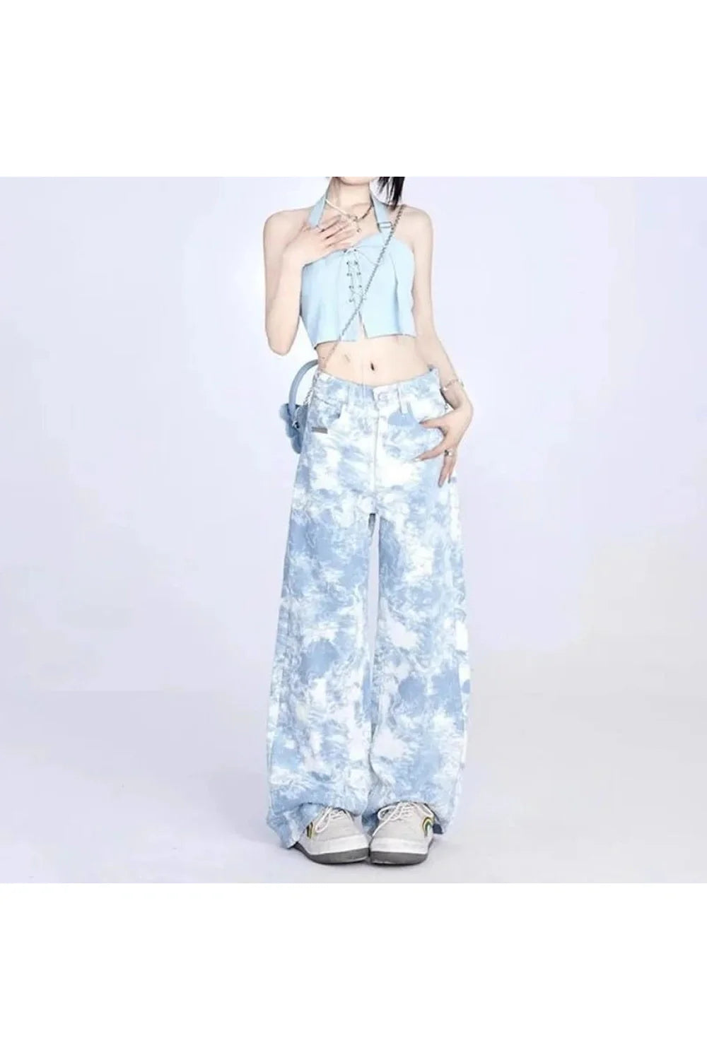 Stylish Blue Sky Wash Wide-Leg Jeans silhouette.