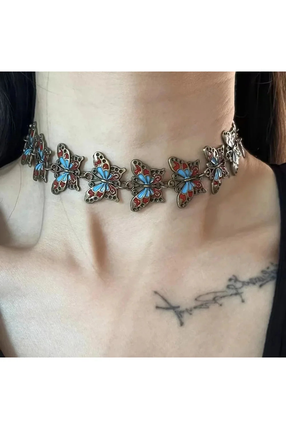 Spiked Heart Chain Choker, Style 4, edgy design.