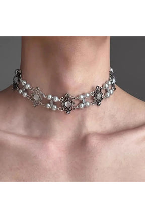 Spiked Heart Chain Choker, Style 8: Edgy elegance.