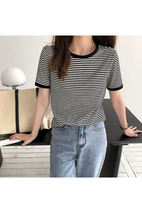 Black Striped Korean Summer T-shirt brings sophistication.