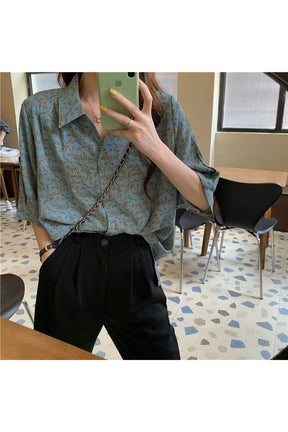 Vintage Floral Print Blouse