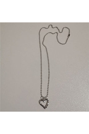 Vintage Goth Heart Chain Necklace variant 2, intricate.