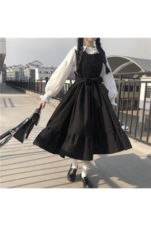 Vintage Kawaii Style Dark Dress in black, elegant.