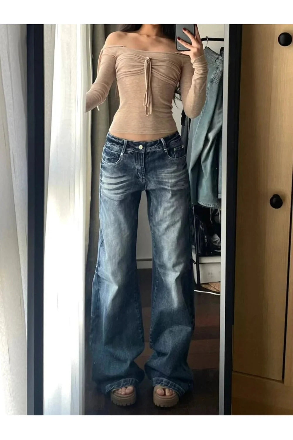 Fall Vintage Wash Wide-Leg Jeans