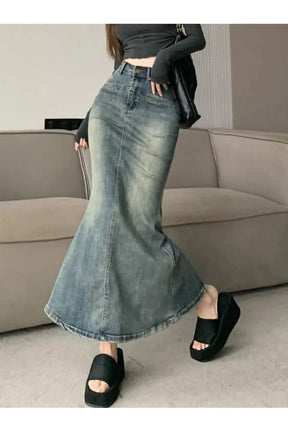 Blue Y2k Chic Denim Trumpet Skirt, retro style.